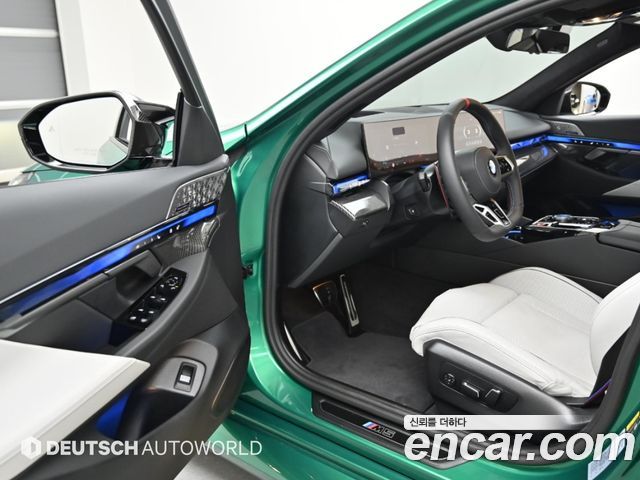 BMW M5 2026 — photo 11