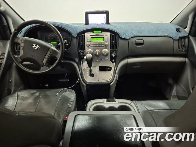 Hyundai Starex 2012 — photo 7
