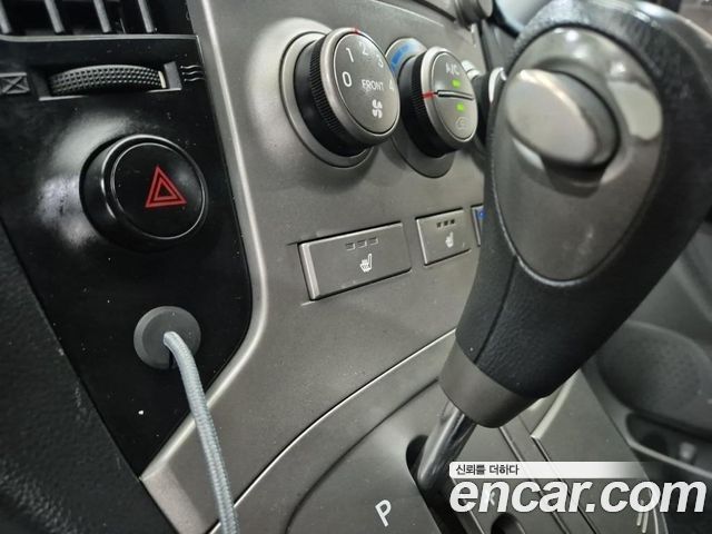 Hyundai Starex 2012 — photo 8