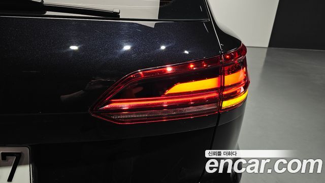 Volkswagen Touareg 2020 — photo 9