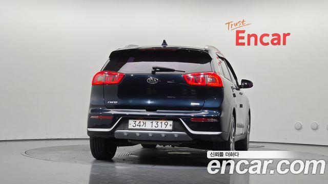 Kia Niro 2018 — photo 4