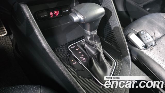 Kia Niro 2018 — photo 12