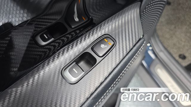 Kia Niro 2018 — photo 29