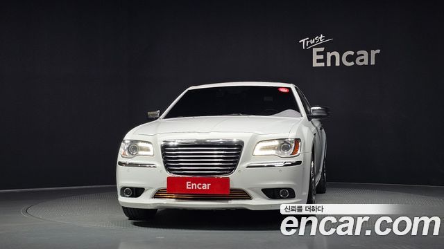 Chrysler 300C 2013 — photo 3