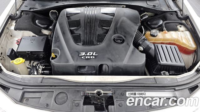Chrysler 300C 2013 — photo 6