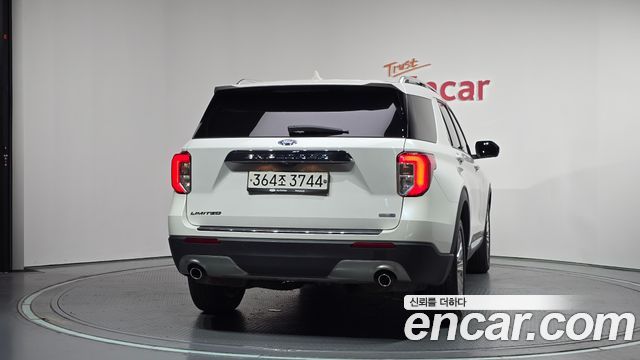 Ford Explorer 2020 — photo 4