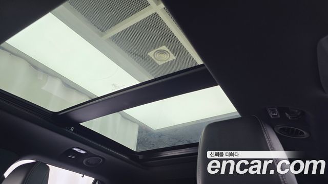 Ford Explorer 2020 — photo 24