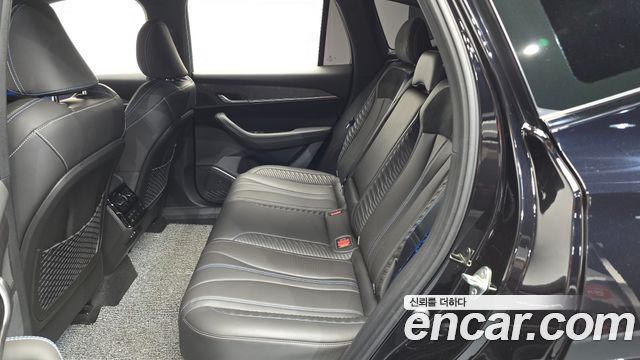Renault Korea Grand Koleos 2025 — photo 12