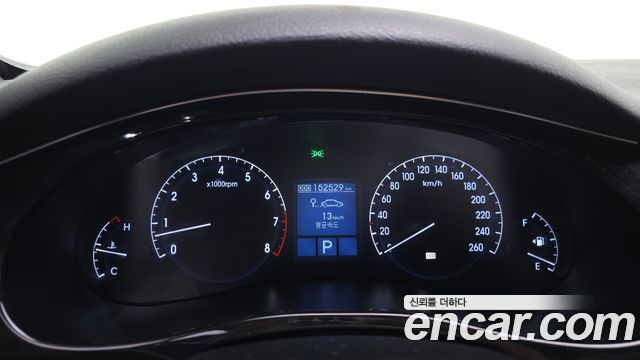 Hyundai Genesis 2013 — photo 8