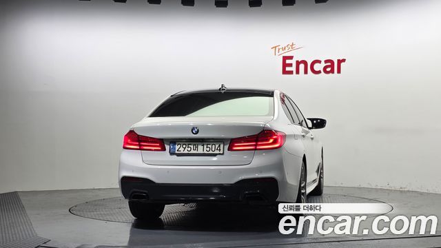 BMW 5-Series 2017 — photo 4