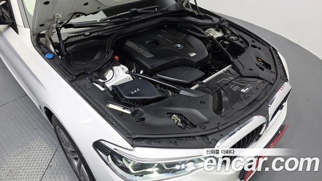BMW 5-Series 2017 — photo 6