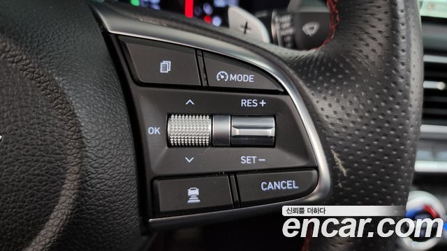 Genesis G70 2019 — photo 22