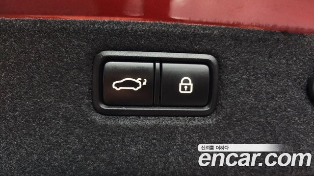Genesis G70 2019 — photo 24