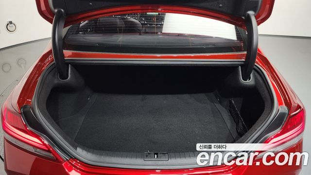 Genesis G70 2019 — photo 25