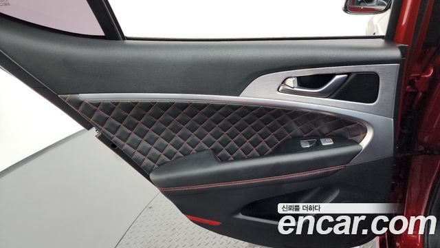 Genesis G70 2019 — photo 15