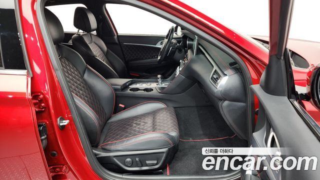 Genesis G70 2019 — photo 16