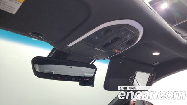 Genesis G70 2019 — photo 29