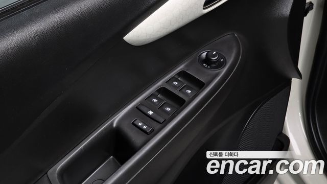 Chevrolet Korea Spark 2016 — photo 16