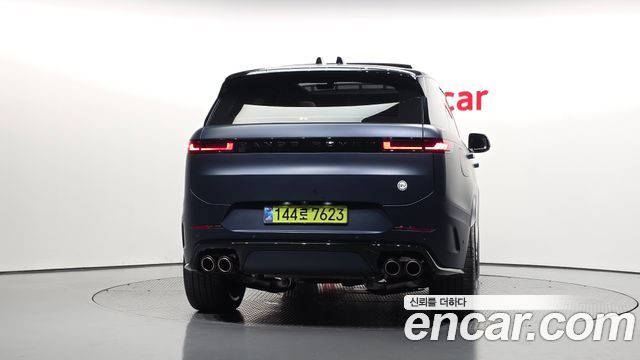 Land Rover Range Rover Sport 2025 — photo 4