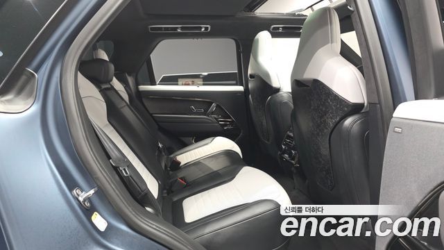 Land Rover Range Rover Sport 2025 — photo 12