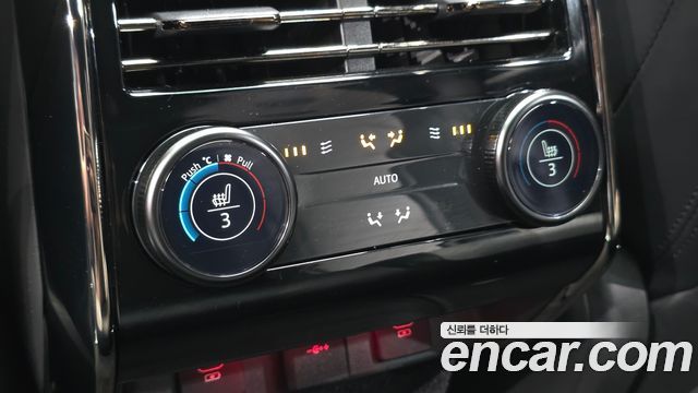 Land Rover Range Rover Sport 2025 — photo 18
