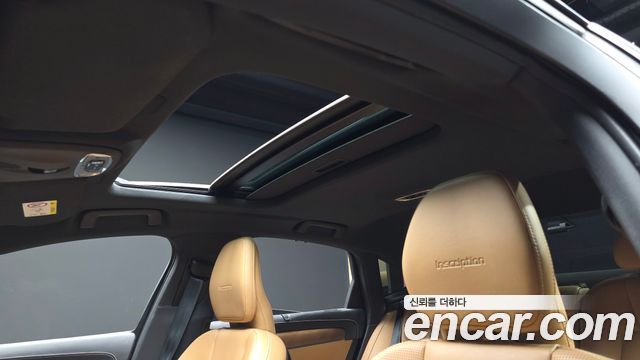 Volvo S90 2019 — photo 25