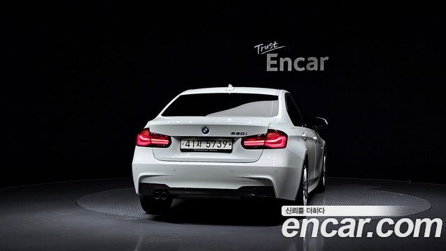 BMW 3-Series 2018 — photo 4