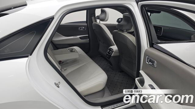 Hyundai Ioniq6 2023 — photo 18