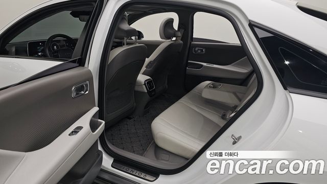 Hyundai Ioniq6 2023 — photo 16