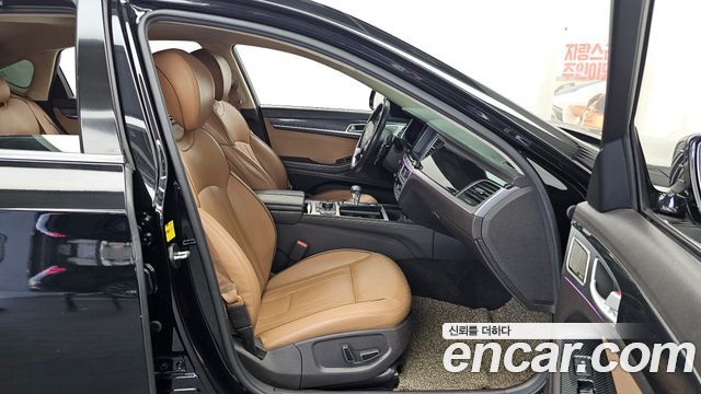 Genesis G80 2017 — photo 11