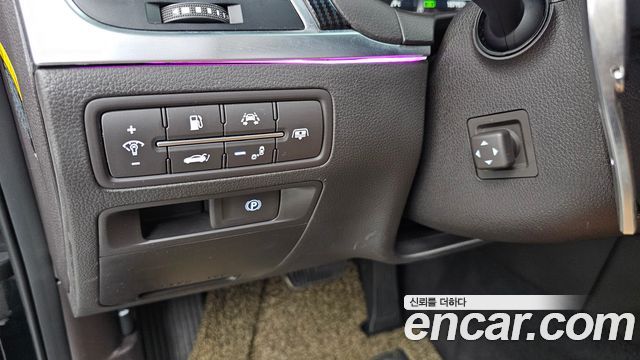 Genesis G80 2017 — photo 14
