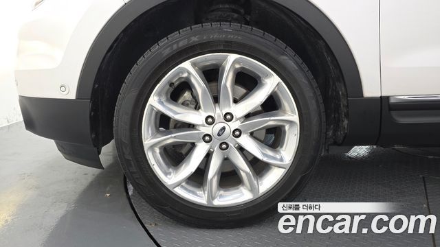 Ford Explorer 2015 — photo 5