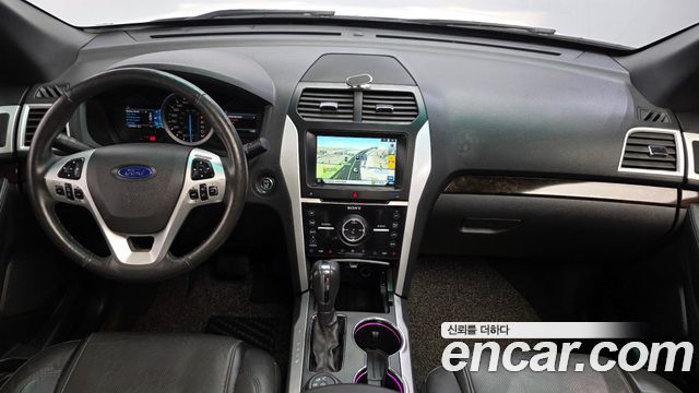 Ford Explorer 2015 — photo 7