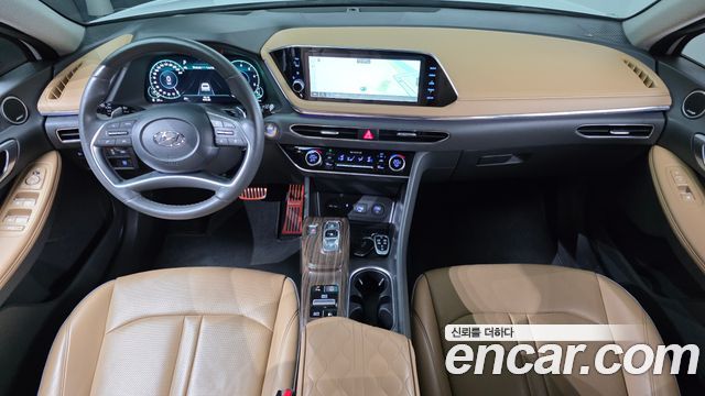 Hyundai Sonata 2022 — photo 10