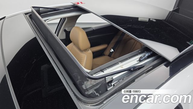 Hyundai Sonata 2022 — photo 25