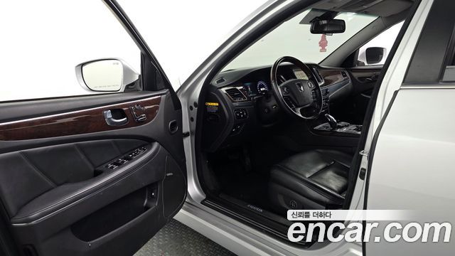 Hyundai Equus 2014 — photo 10