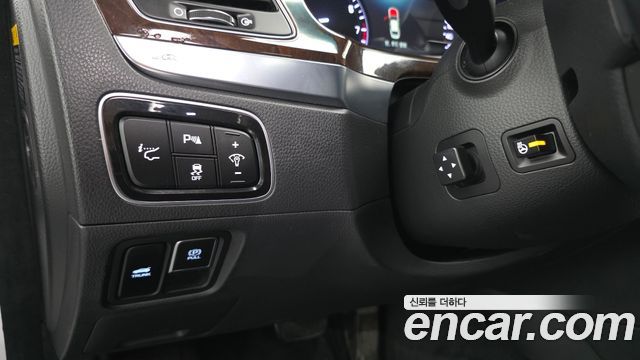 Hyundai Equus 2014 — photo 18
