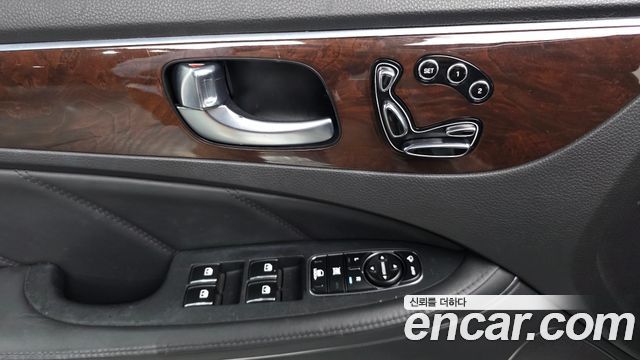 Hyundai Equus 2014 — photo 19