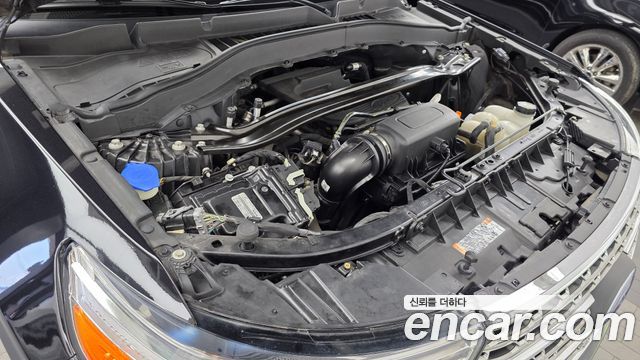 Ford Explorer 2020 — photo 6
