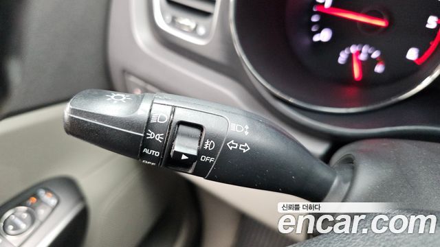 Kia Canival 2016 — photo 29