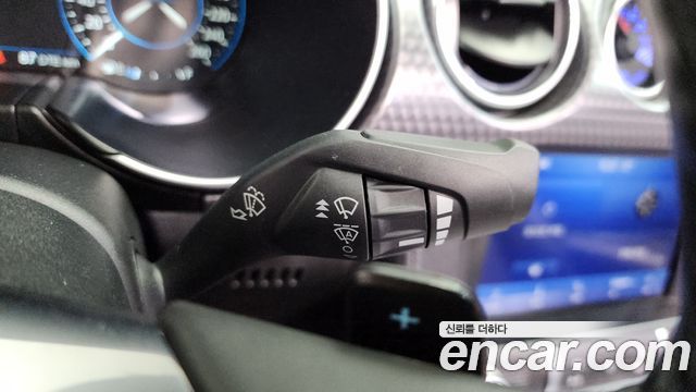 Ford Mustang 2022 — photo 22