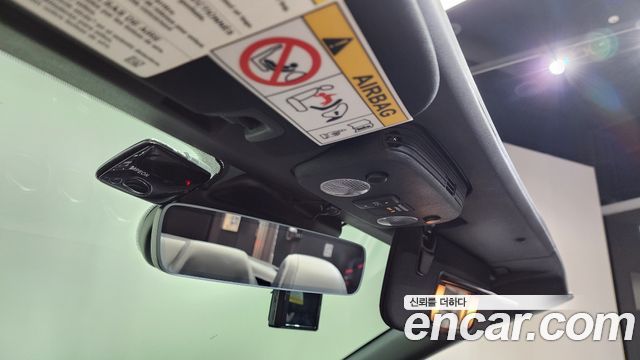 Ford Mustang 2022 — photo 25