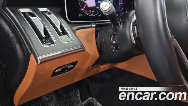 Mercedes-Benz S-Class 2021 — photo 26