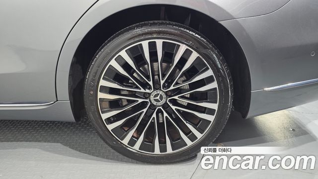 Mercedes-Benz S-Class 2021 — photo 7