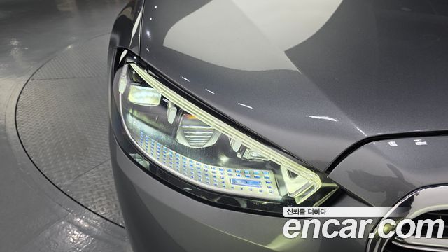 Mercedes-Benz S-Class 2021 — photo 8