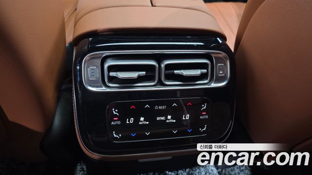 Mercedes-Benz S-Class 2021 — photo 29