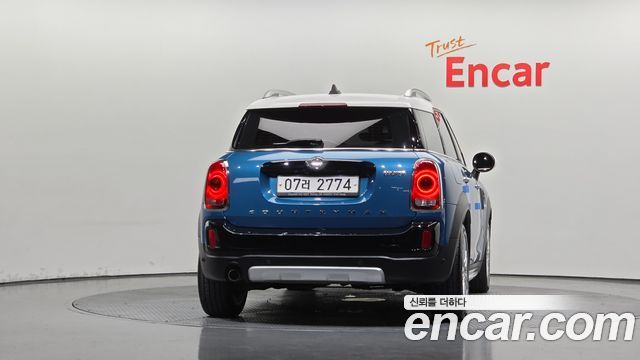 Mini Countryman 2018 — photo 4