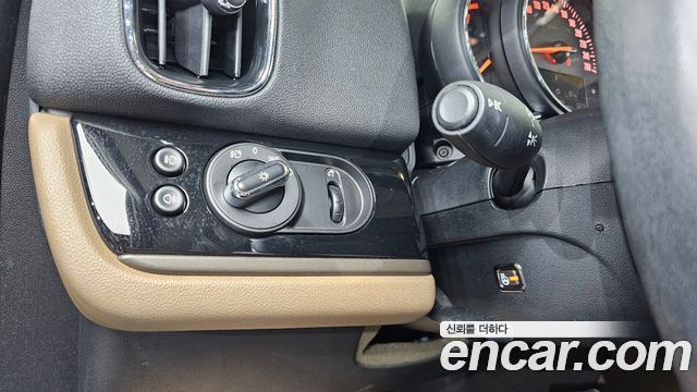 Mini Countryman 2018 — photo 24