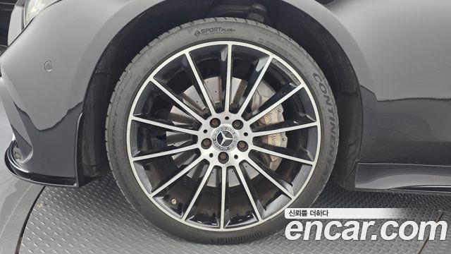 Mercedes-Benz CLS-Class 2021 — photo 5