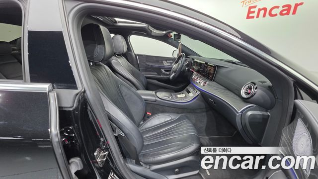 Mercedes-Benz CLS-Class 2021 — photo 10